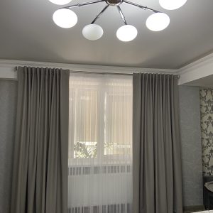 DRAPERII MOI PE LENTA DE BARĂ